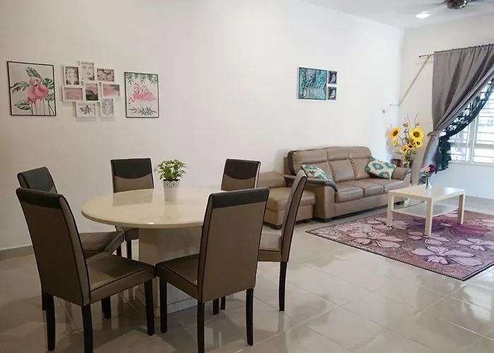 Izora Homestay
